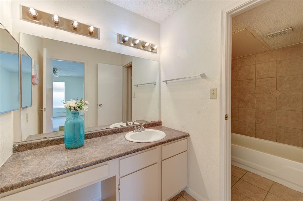 2120 El Paseo Street #404, Houston, Texas image 17