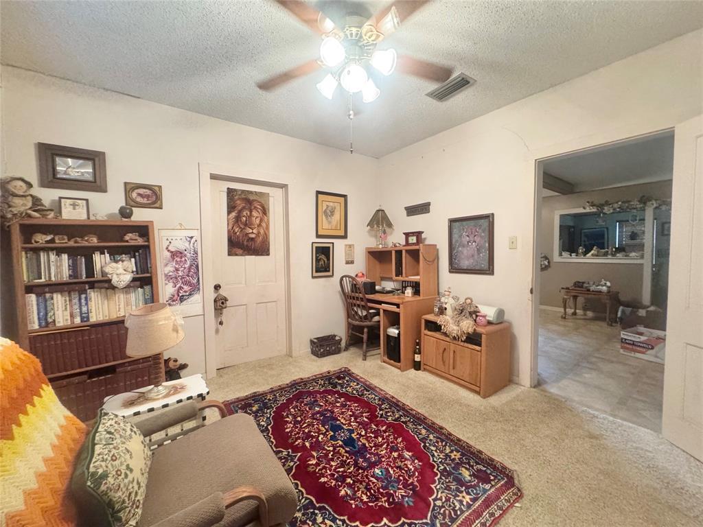 706 West Street, Yoakum, Texas image 19