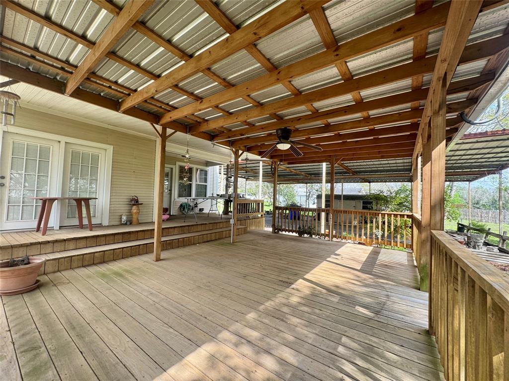 706 West Street, Yoakum, Texas image 37