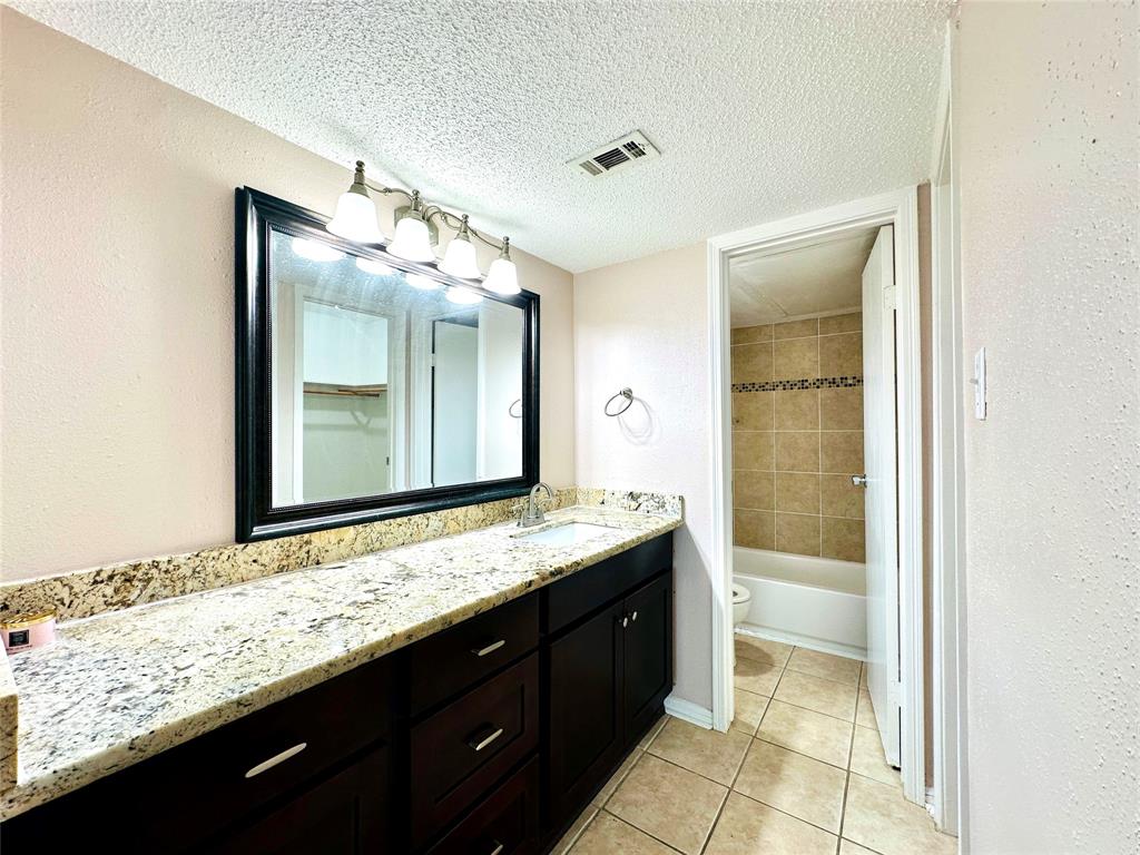 12550 Whittington Drive #1015, Houston, Texas image 15