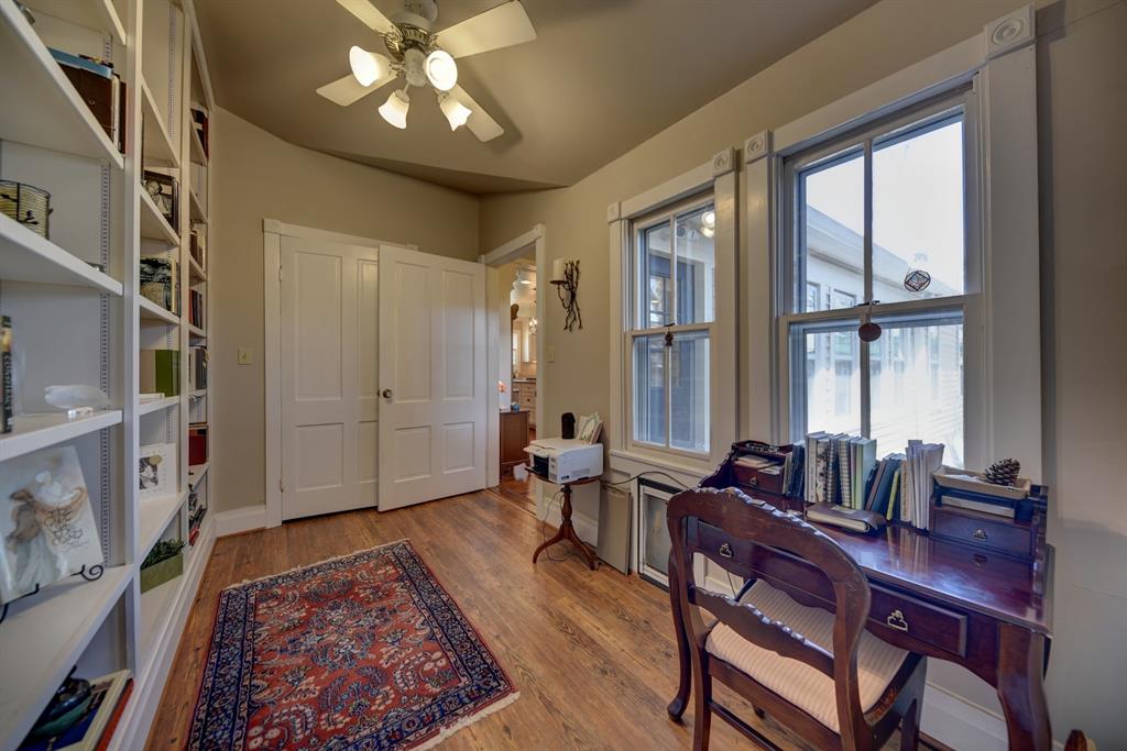 558 N Madison Street, La Grange, Texas image 13