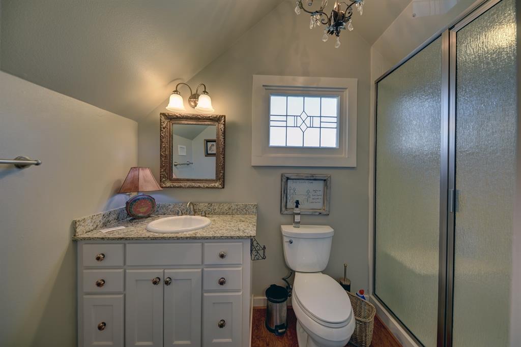 558 N Madison Street, La Grange, Texas image 18