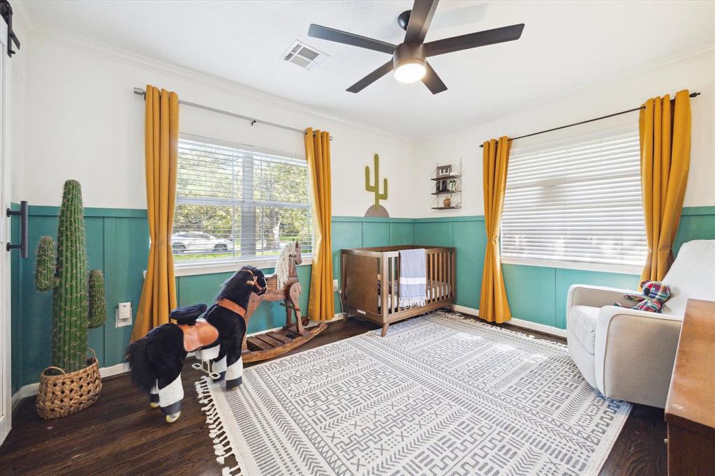 303 W 33rd Street, Houston, Texas image 17