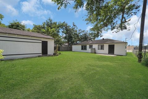 A home in Alvin