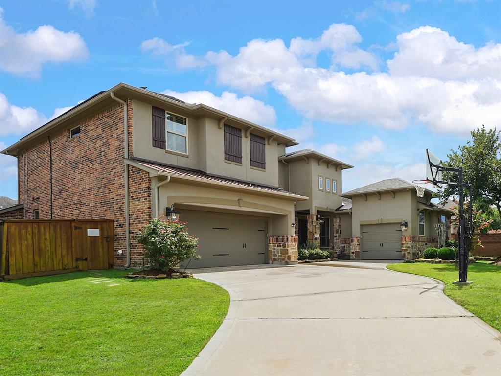 23815 Dolci Lane