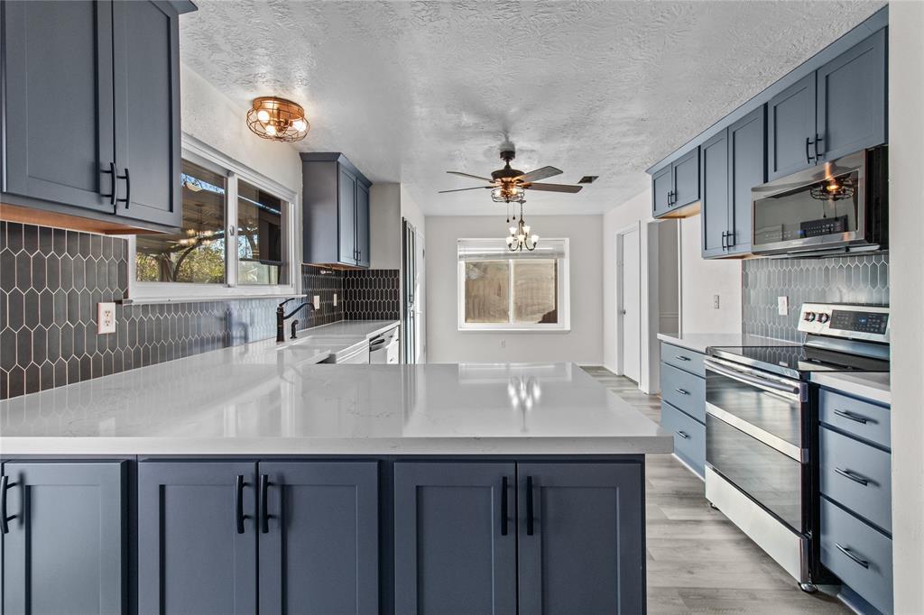 2306 Staples Street, Houston, Texas image 4