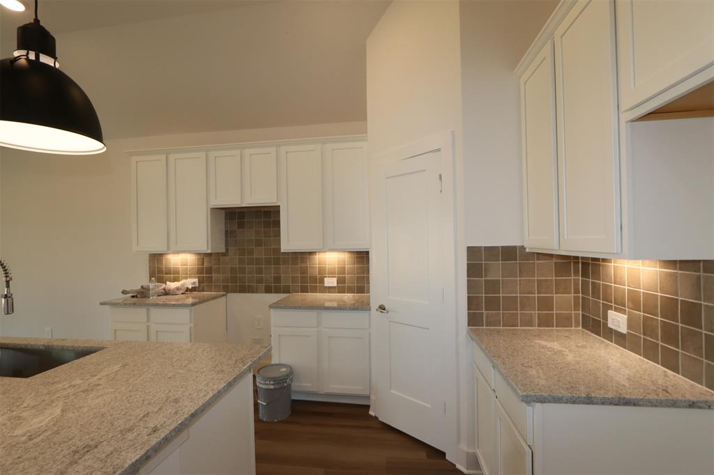 521 Copper Springs Drive, Magnolia, Texas image 11