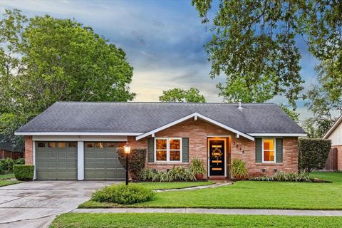 5818 Duxbury Street Houston TX 77035