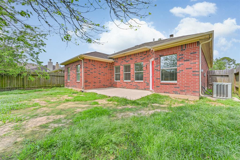 731 Chase View Drive, Bacliff, Texas image 29