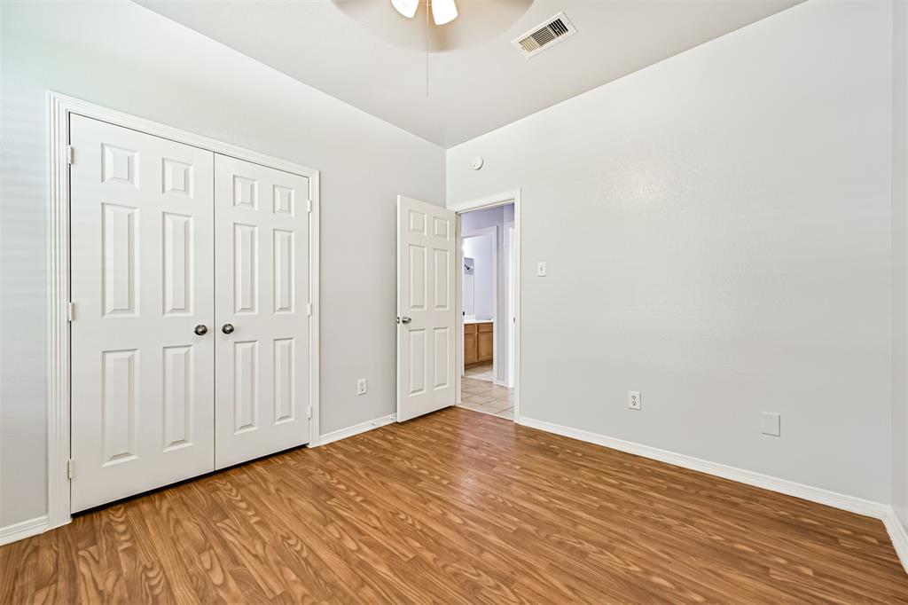 731 Chase View Drive, Bacliff, Texas image 24