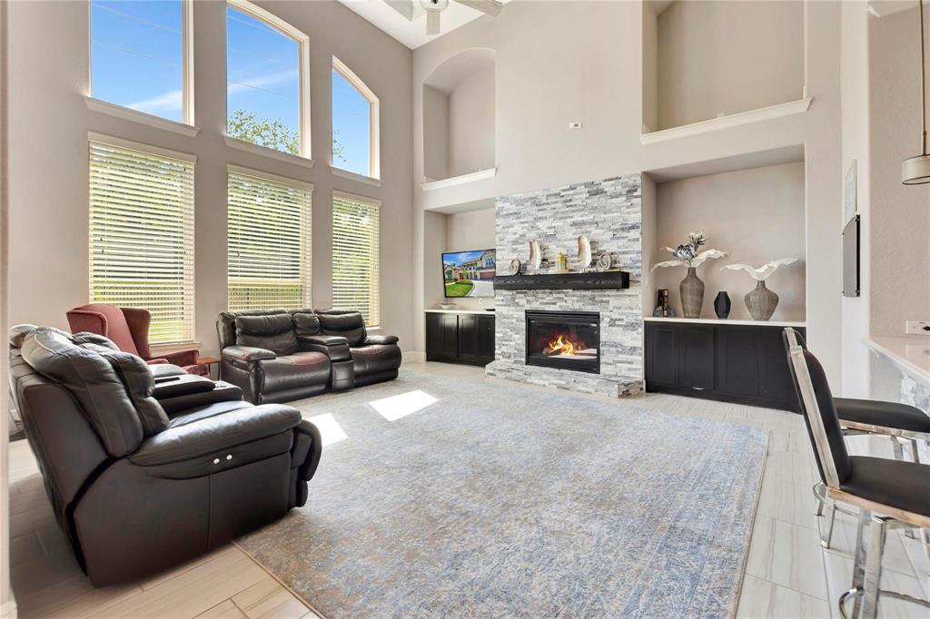 6614 Tarrion Bay Lane, Sugar Land, Texas image 12