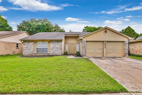 Single Family Residence in Humble TX 20034 Cottonglade Lane.jpg