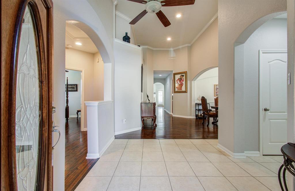 3314 Dyersville Ct Court