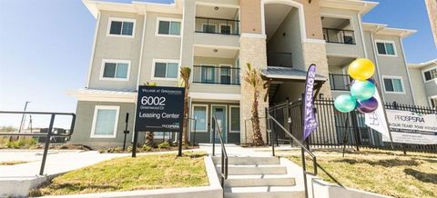 Photo of 6002 Greenwood Dr, Corpus Christi, TX 78417 (MLS # 18687001)