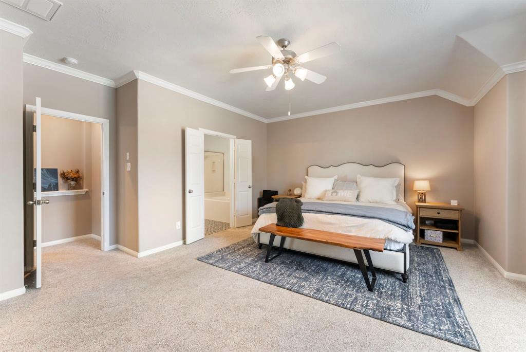 114 W Twinvale Loop, Conroe, Texas image 23