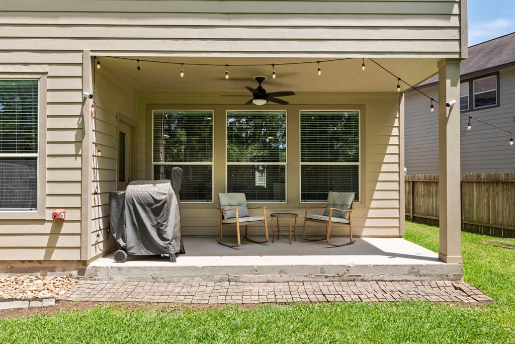 114 W Twinvale Loop, Conroe, Texas image 34