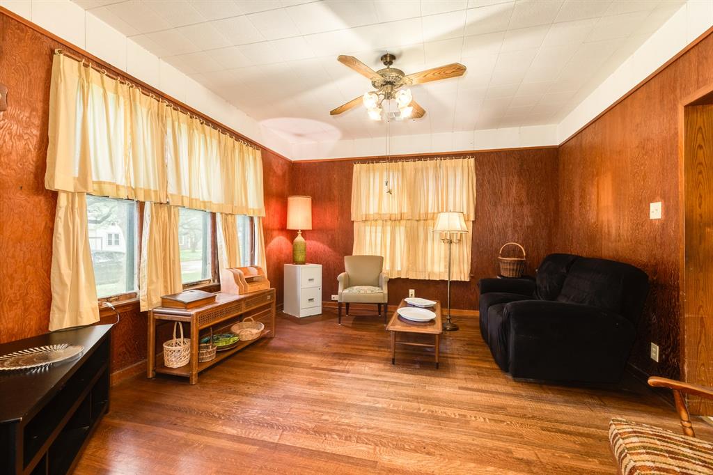 202 10th Avenue, Texas City, Texas image 6
