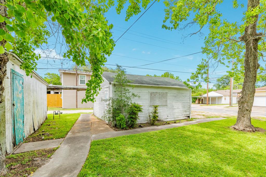 202 10th Avenue, Texas City, Texas image 15