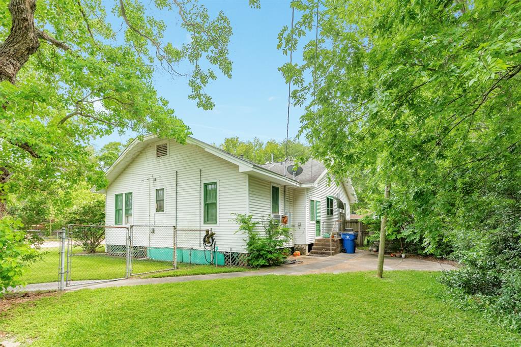 202 10th Avenue, Texas City, Texas image 14