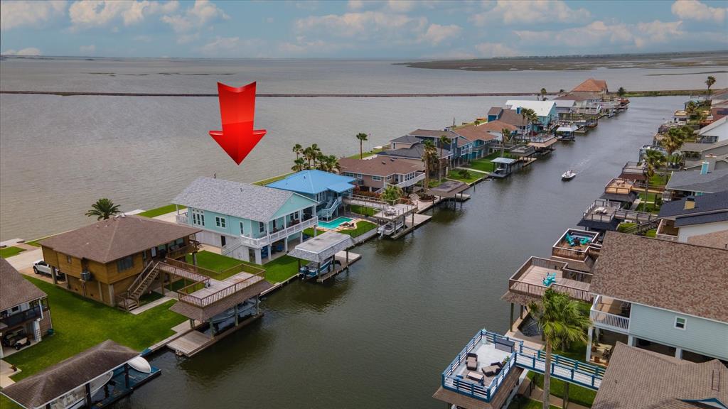 1303 Blue Heron Street