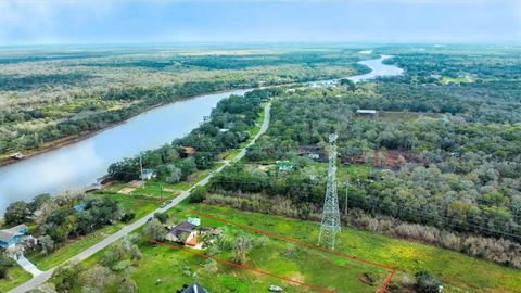 A home in Brazoria