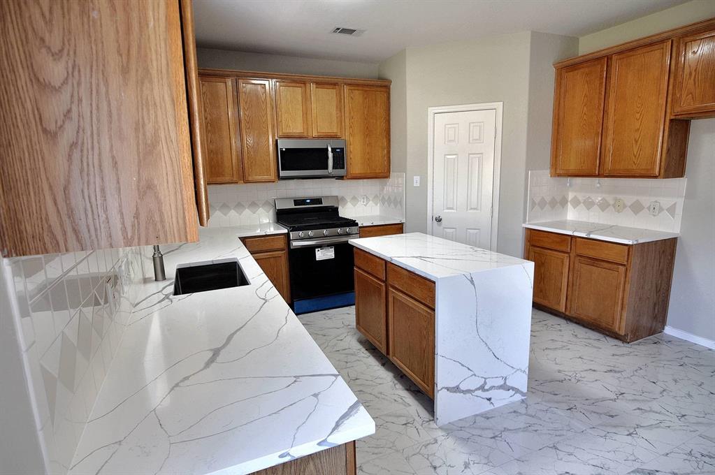 4714 Country Spring Road, Houston, Texas image 8