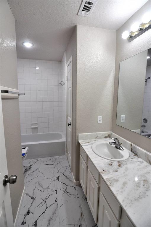 4714 Country Spring Road, Houston, Texas image 14