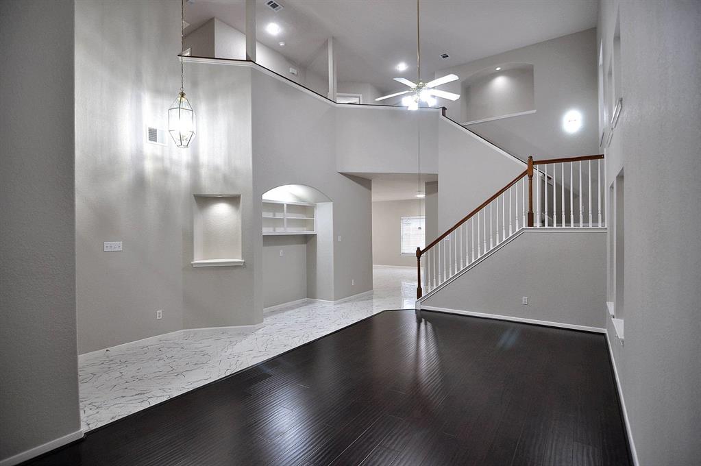 4714 Country Spring Road, Houston, Texas image 3