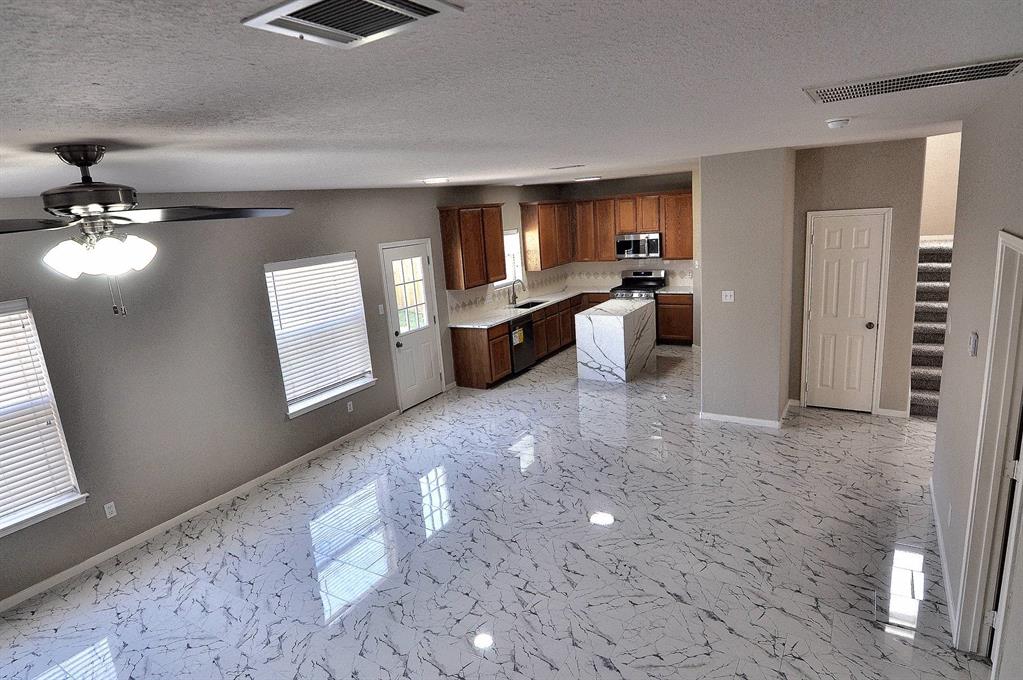 4714 Country Spring Road, Houston, Texas image 11