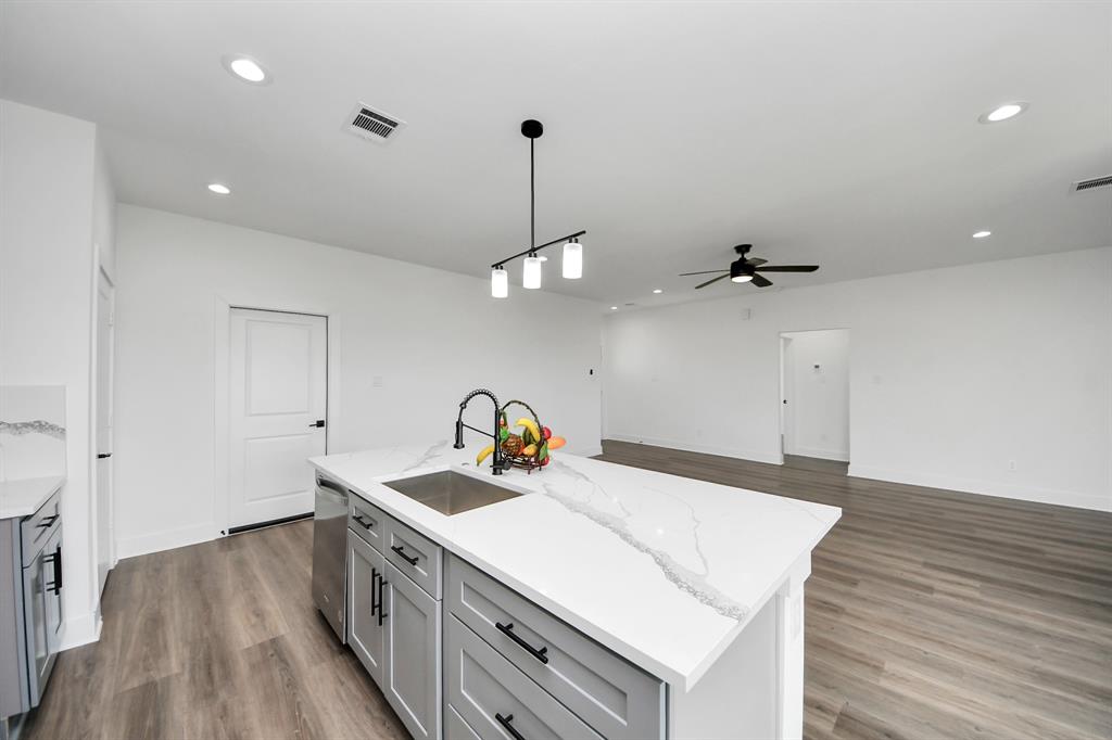 6273 Road 5503, Cleveland, Texas image 17
