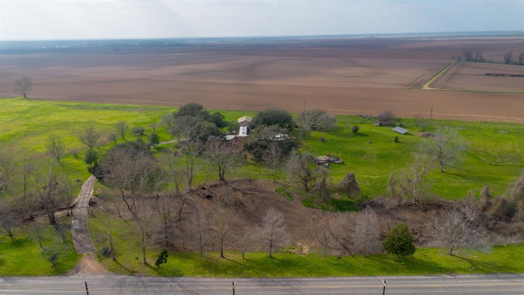2009 Fm 950, Eagle Lake, Texas image 47