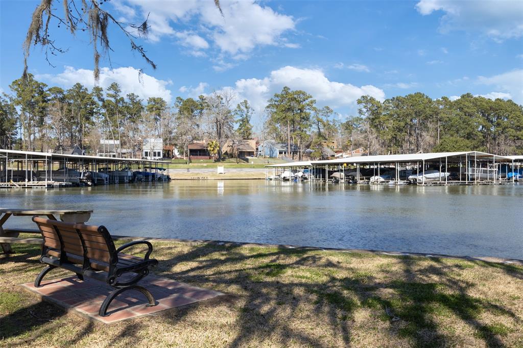 701.1 S Cape Royale Drive, Coldspring, Texas image 30