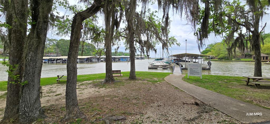701.1 S Cape Royale Drive, Coldspring, Texas image 19