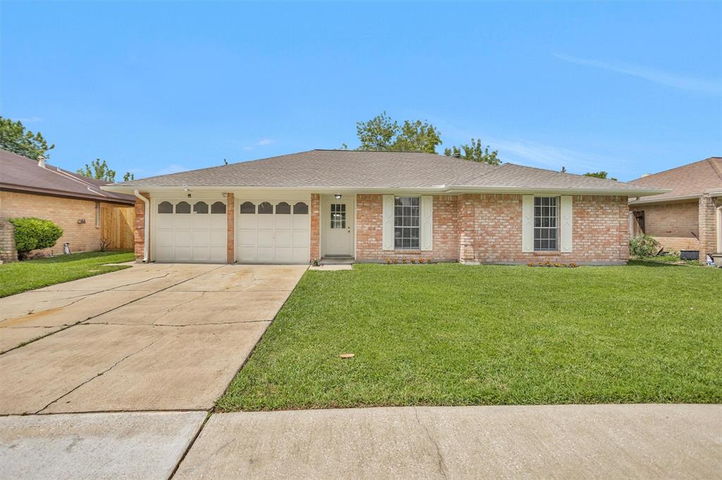 13626 Fernhill Drive, Sugar Land, Texas image 24