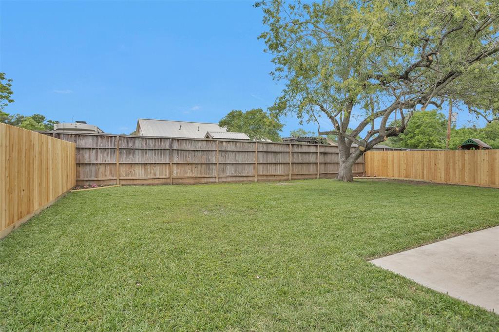 13626 Fernhill Drive, Sugar Land, Texas image 22