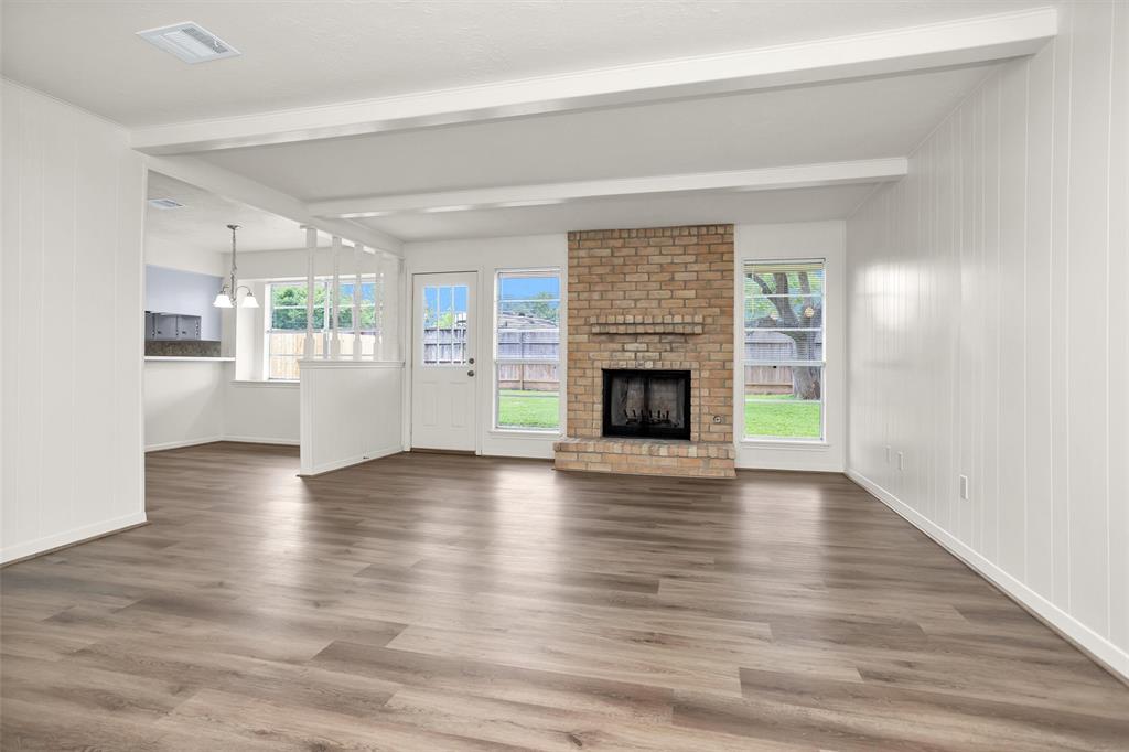 13626 Fernhill Drive, Sugar Land, Texas image 2