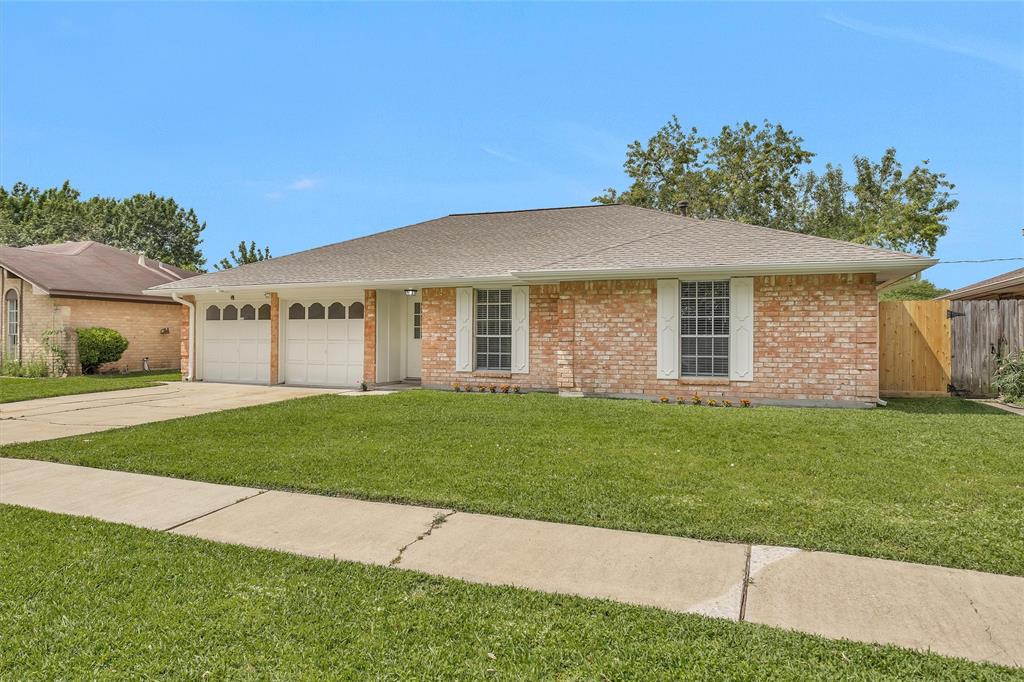 13626 Fernhill Drive, Sugar Land, Texas image 23