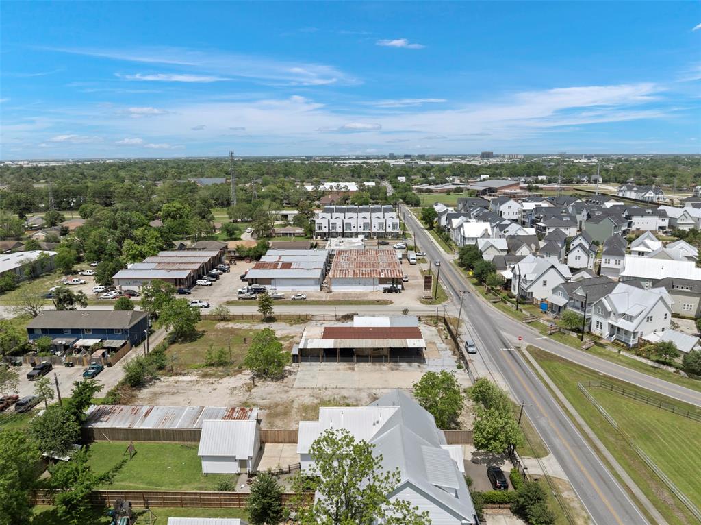 2315 Hollister Street, Houston, Texas image 3