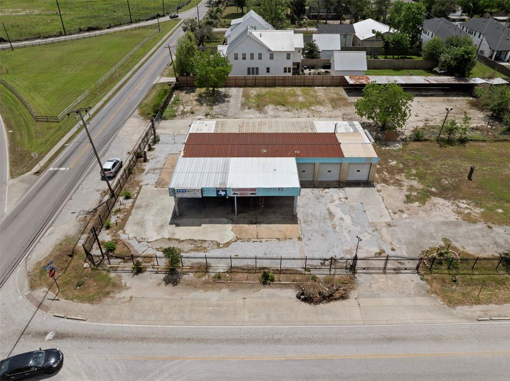 2315 Hollister Street, Houston, Texas image 9