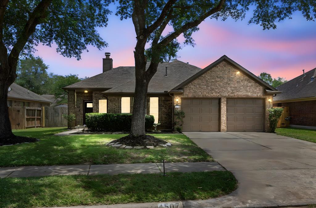 4507 Pristine Drive, Fresno, Texas image 1