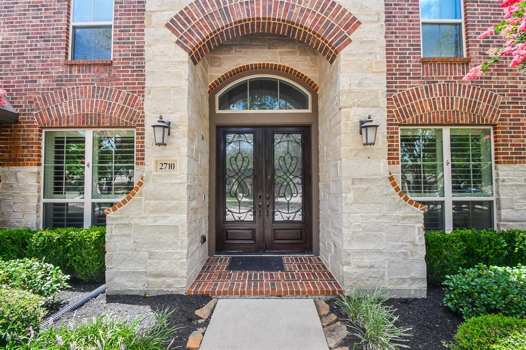 2710 Indigo Manor Lane
