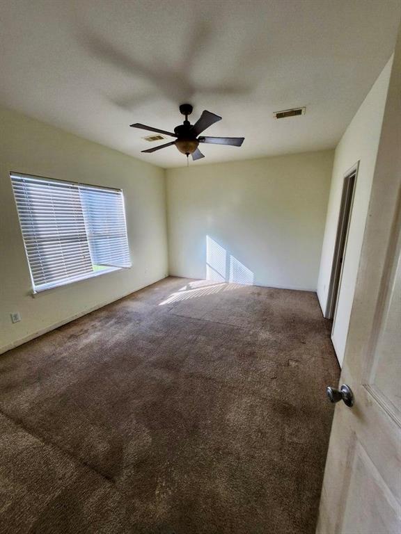1015 Amaryllis Road, Baytown, Texas image 14