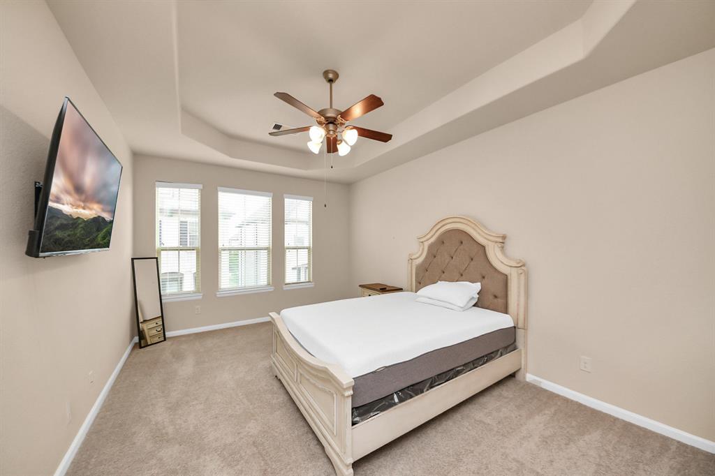 10805 N Kyler Oaks Place, Houston, Texas image 16