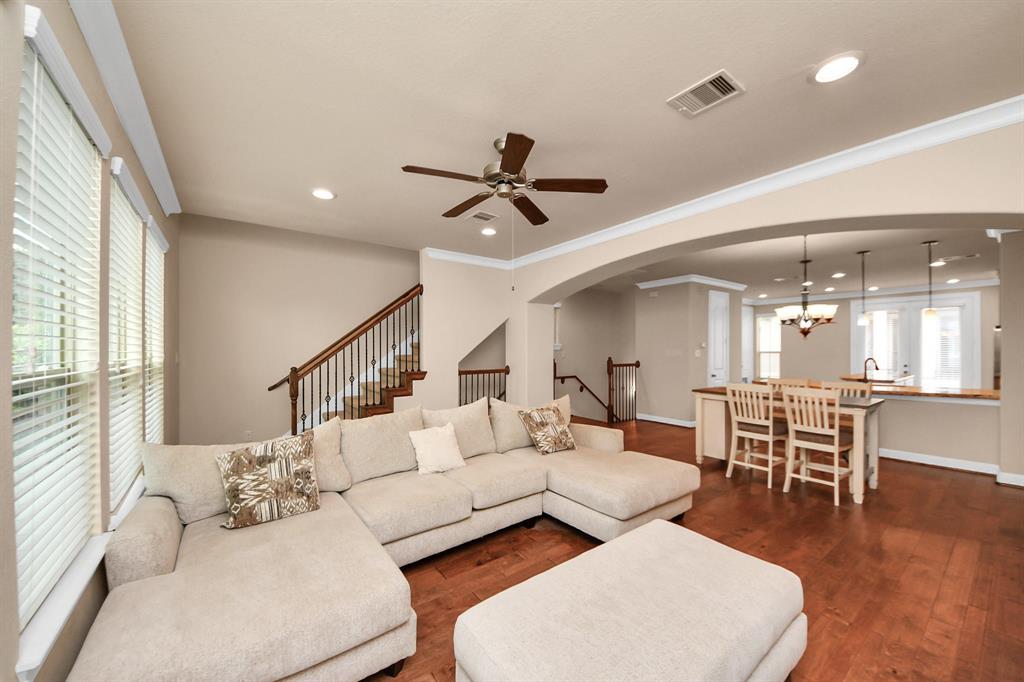 10805 N Kyler Oaks Place, Houston, Texas image 14