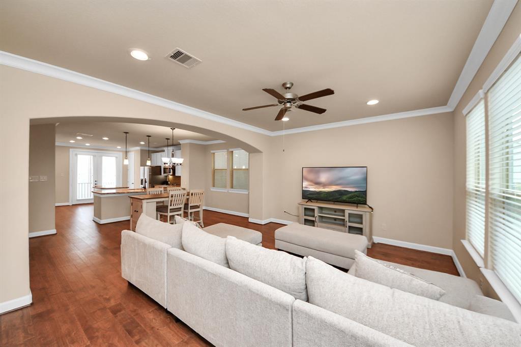 10805 N Kyler Oaks Place, Houston, Texas image 15