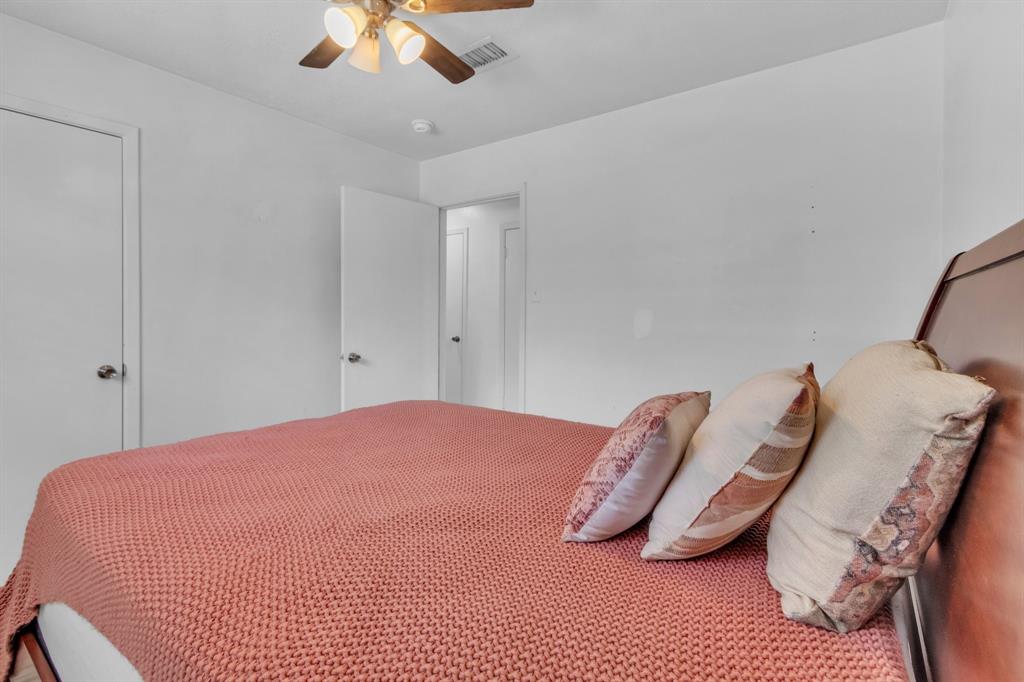 1221 Elm Street, Deer Park, Texas image 13