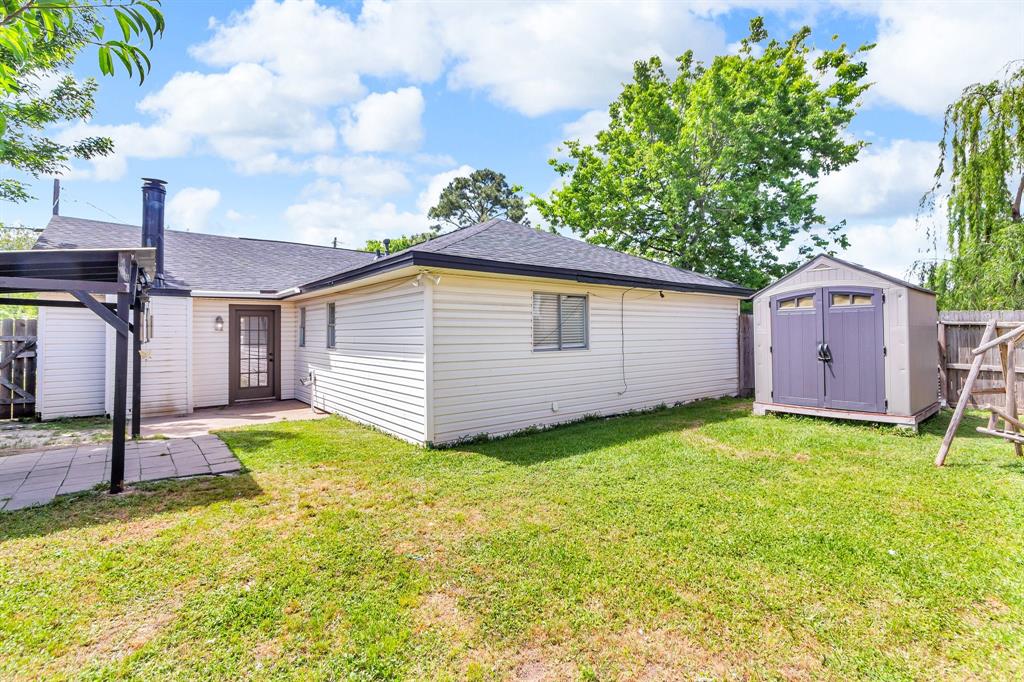1221 Elm Street, Deer Park, Texas image 22