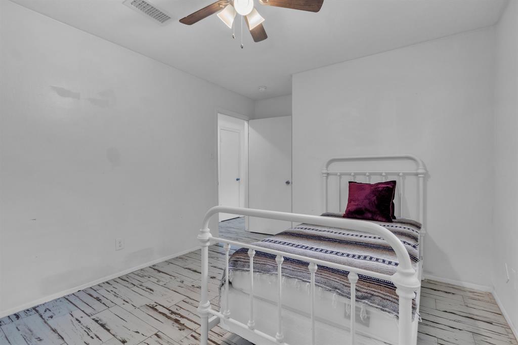 1221 Elm Street, Deer Park, Texas image 16