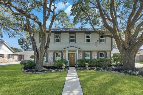 A home in Conroe