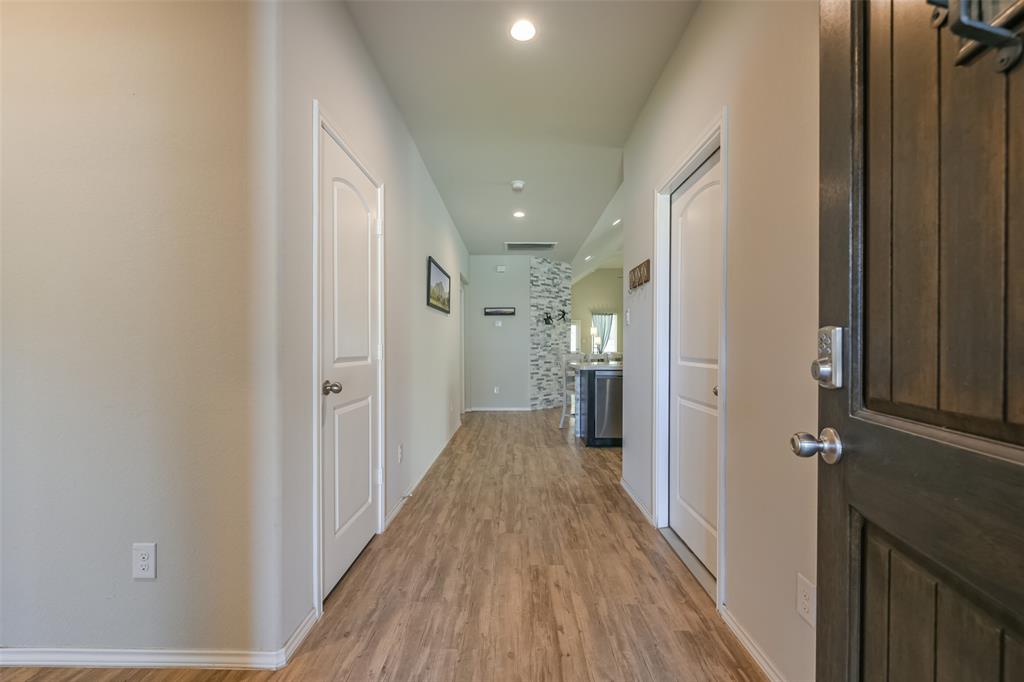 14102 Silver Falls Court, Conroe, Texas image 2